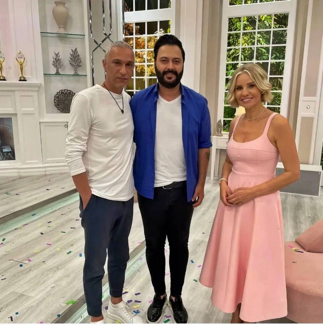 Esra Erol'un programında şoke eden istifa! Muhabir Caner Toygar, imalı sözlerle ipleri kopardı 1